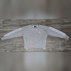 Adidas Women's Heather Gray Cropped Crewneck Sweatshirt-Size Medium